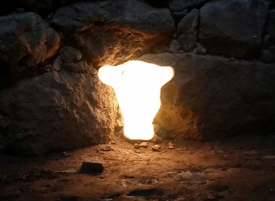 Luce del Toro Luminoso al Nuraghe Santa Barbara di Villanova Truschedu
Sardinian Bull Light at Saint Barbara Nuraghe - Villanova Truschedu